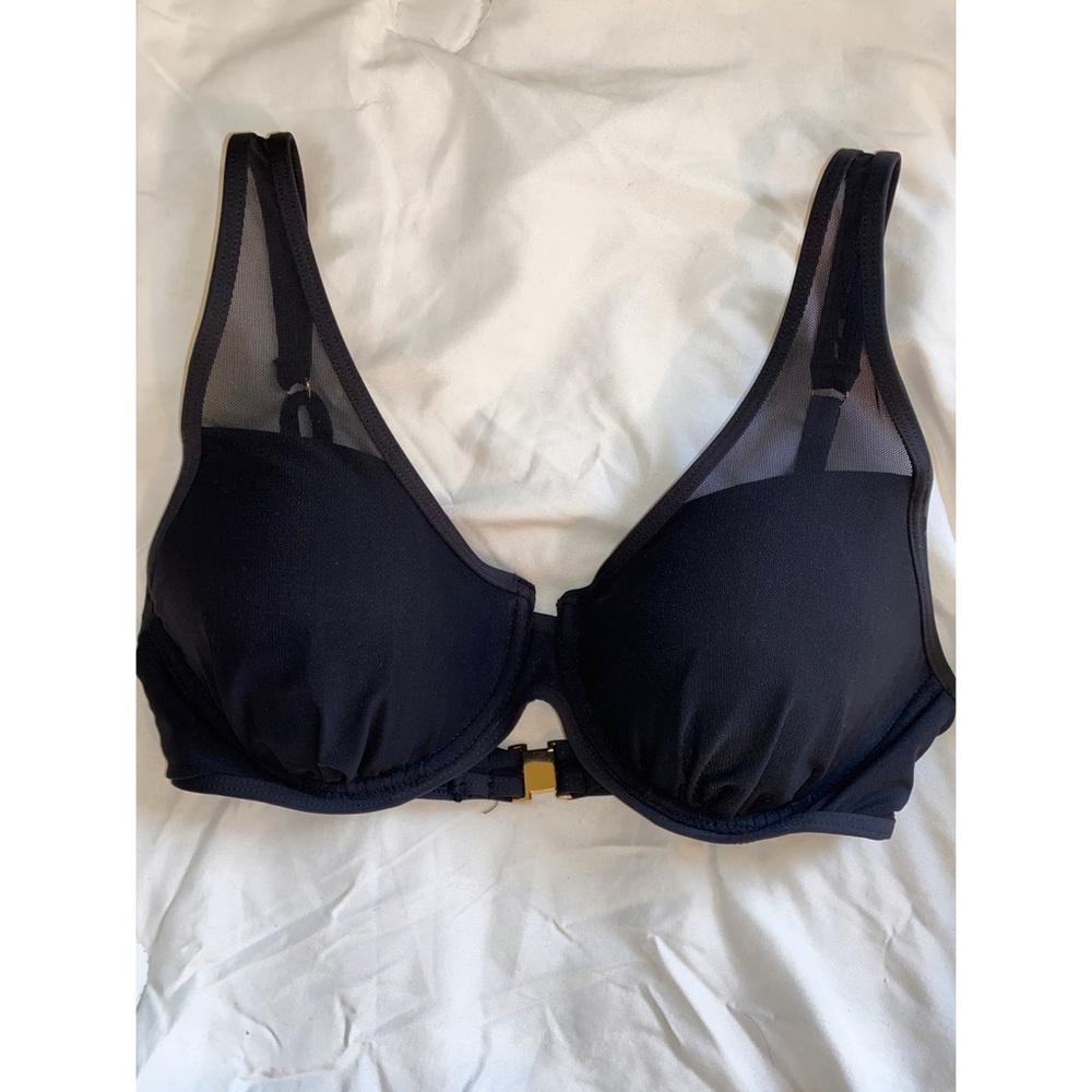 NWOT Tommy Bahama triangle bikini top